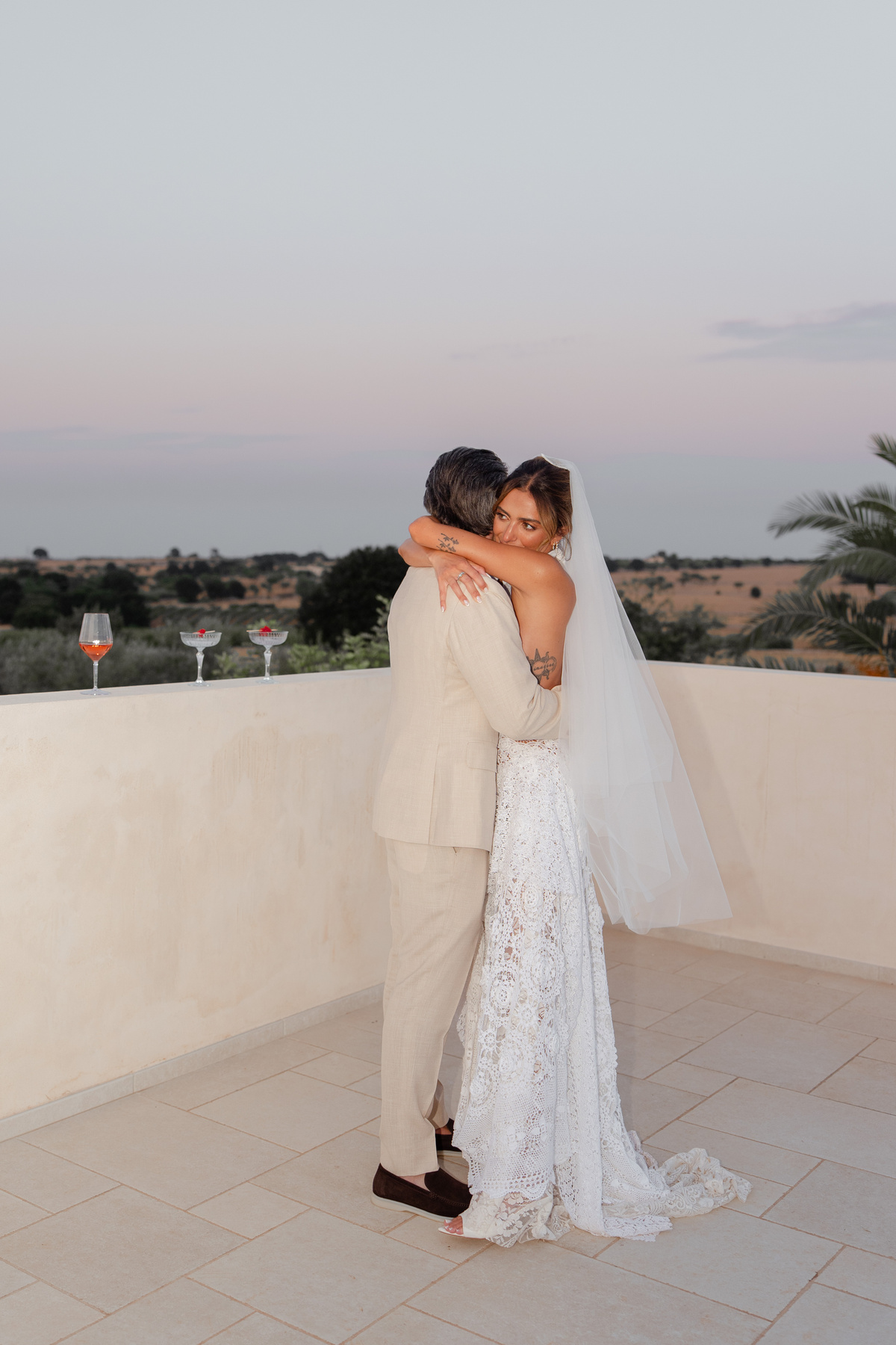 Ally & Matt — photo 18